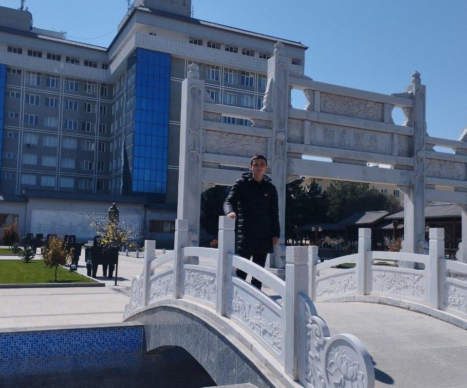 Ургенчский Государственный Университет-Искандаров Аббосбек