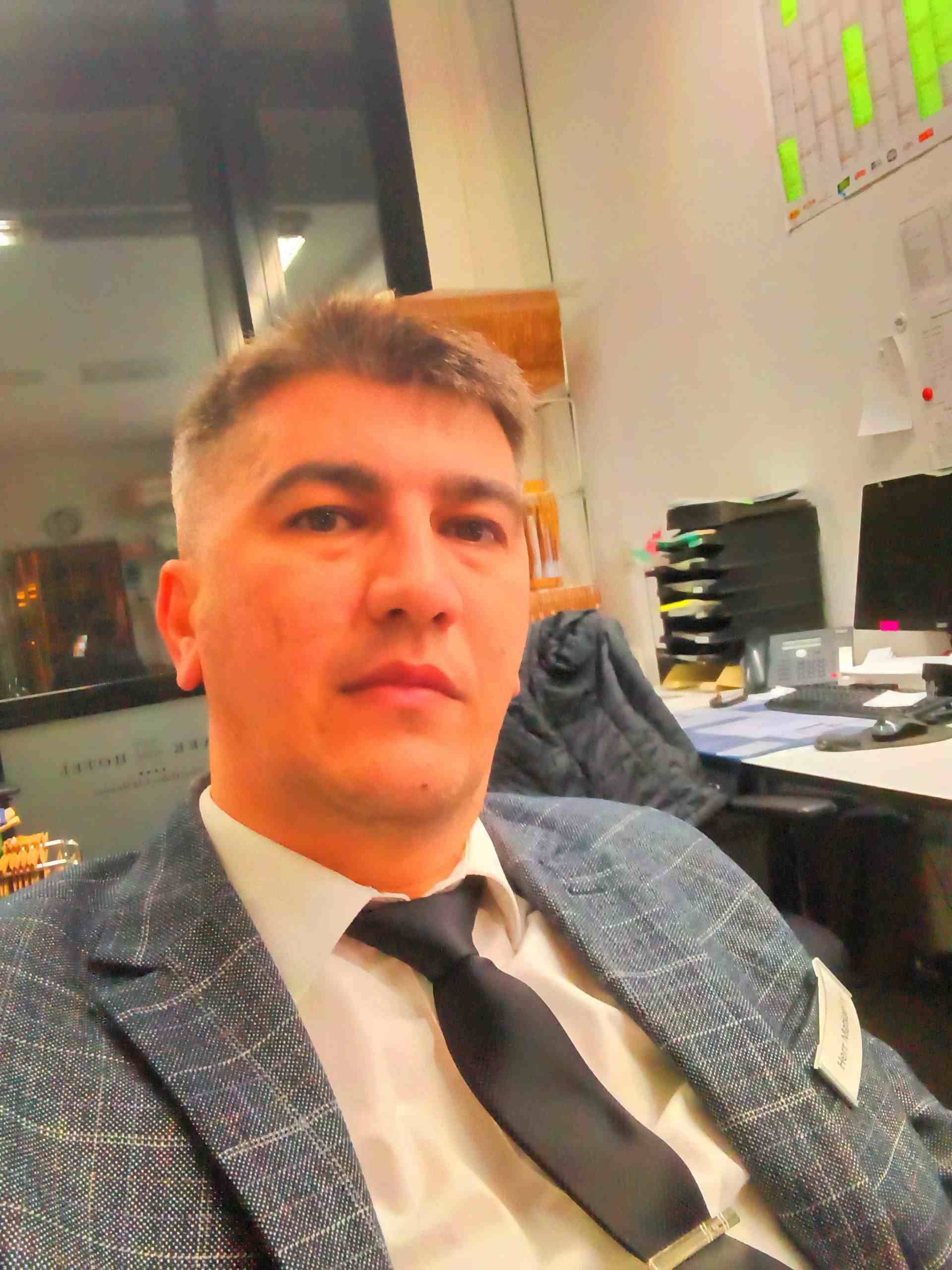 Ургенчский Государственный Университет-Маткаримов Арслон  Комулович